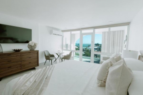 Isla Verde Beach Luxe